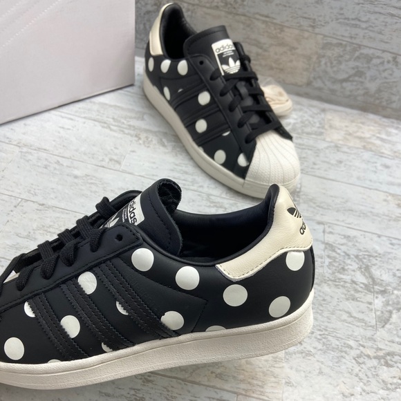 Polka dot adidas superstar Clearance